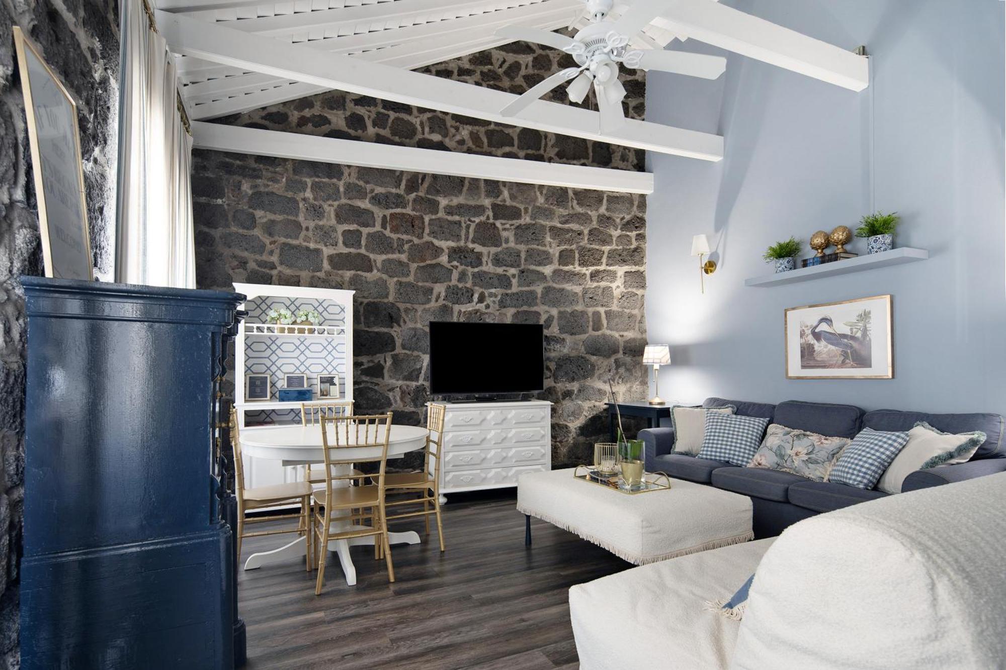 Вилла Pico Boutique House Лажеш Экстерьер фото